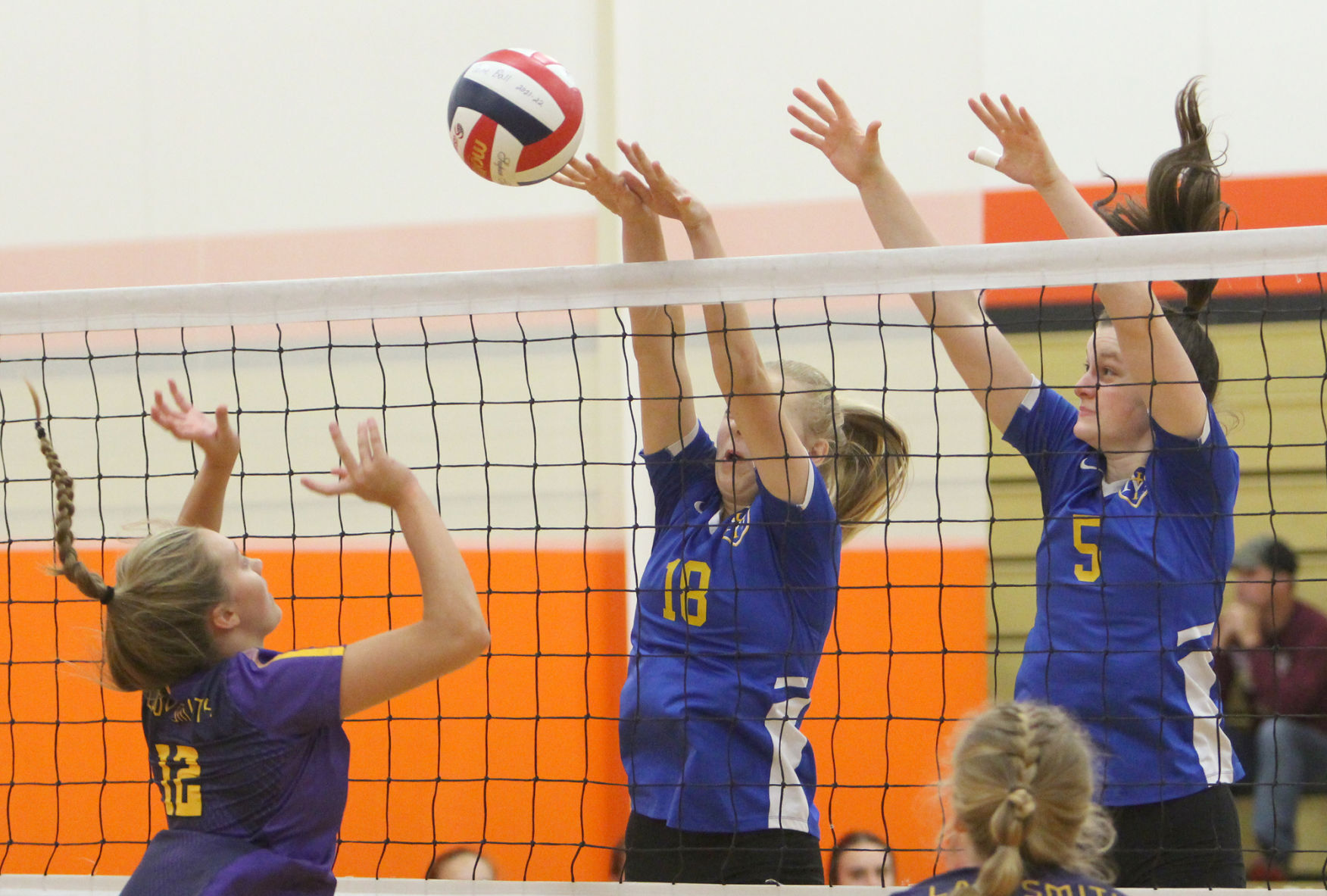 Bloomer volleyball invitational 10-2-21